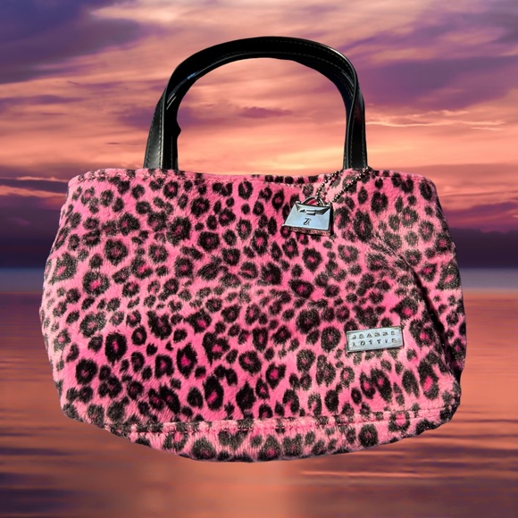 π Charming Jeanne Lottie Purse π - Picture 1 of 1